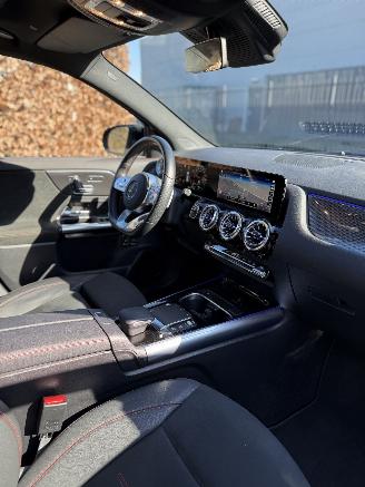 Mercedes GLA 250e AMG-Line picture 23