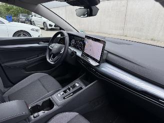 Volkswagen Golf 8.5 Facelift 1.5 eTSI GOAL Vol optie! picture 25