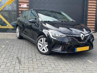 Renault Clio  picture 2