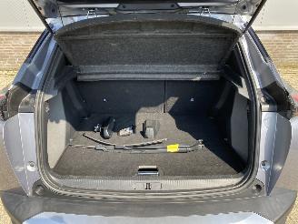 Peugeot 2008 Allure Camera, Navi, Apple carplay, Clima picture 35