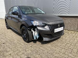 Peugeot 208 1.2 PureTech Active Airco, PDC, Apple Carplay & Android Auto picture 5