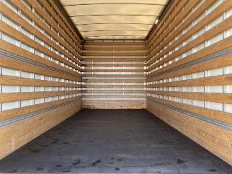 Volkswagen Crafter 35 2.0 TDI L4H3 Trendline 177PK Automaat, Camera, Airco picture 12