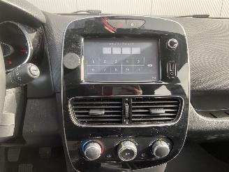 Renault Clio 0.9 TCe Bose Airco PDC Navi picture 20