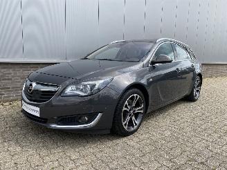 Voiture accidenté Opel Insignia A Sports Tourer Innovation 4x4, Leer, Xenon, Camera, Trekhaak 2014/3