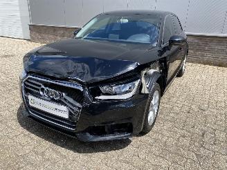 Audi A1 Sportback 1.0 TFSI Adrenalin Airco, PDC Achter, 95000 KM picture 13