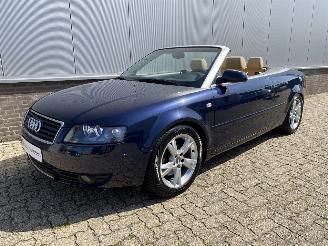 krockskadad bil auto Audi A4 Cabriolet 3.0 V6 quattro Pro Line NAVI, PDC, Automaat 2003/1