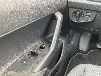 Volkswagen Polo 1.0 TSI Trendline Business Apple Carplay/Android Auto, Navi, Airco picture 35
