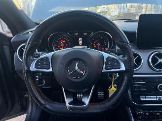 Mercedes Cla-klasse Coupé 180 AMG picture 10