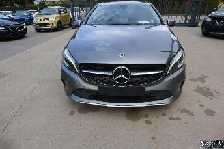 skadebil auto Mercedes A-klasse 180 D 2017/7