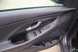 Hyundai I-30 1.0 BENZ picture 10