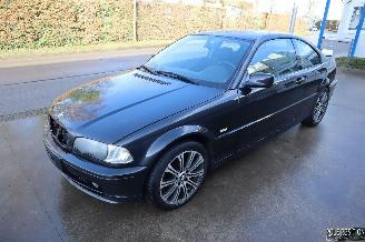 krockskadad bil auto BMW 3-serie CI COUPE 2000/5