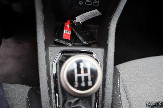 Renault Clio 1.0 BENZ picture 14