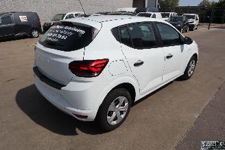Dacia Sandero 1.0 BENZ picture 4