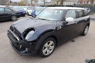 Unfallwagen Mini Clubman 1.5 D 2022/2