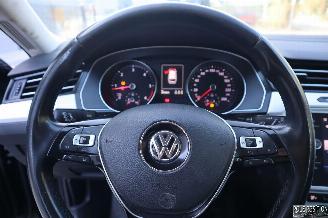 Volkswagen Passat 1.6 TDI picture 11