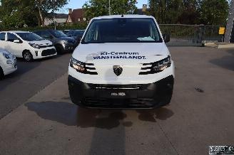 Avarii auto utilitare Peugeot Partner 1.5 HDI 2025/7