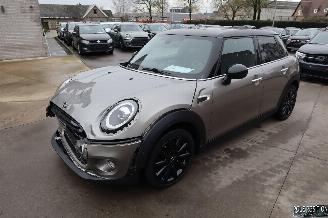 škoda osobní automobily Mini Cooper 1.5 BENZ 2019/6