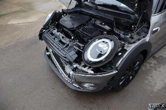 Mini Cooper 1.5 BENZ picture 21