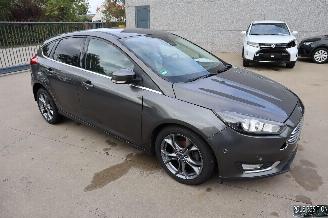 Ford Focus 1.0 BENZ picture 2