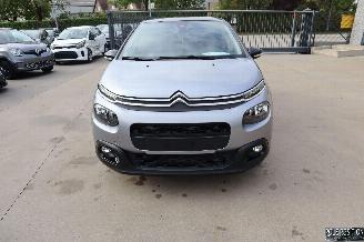 skadebil auto Citroën C3 1.2 BENZ 2019/9