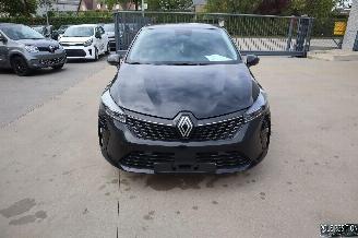 Unfallwagen Renault Clio 1.0 BENZ 2025/2