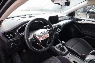 Ford Focus 1.0 BENZ picture 15