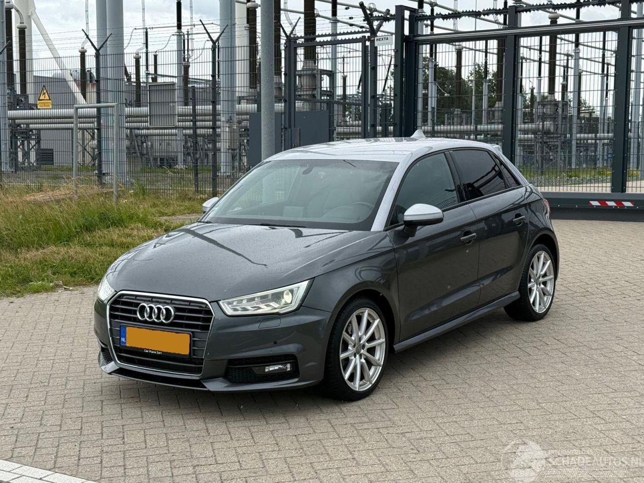 Audi A1 SPORTBACK S line KUIPSTOELEN