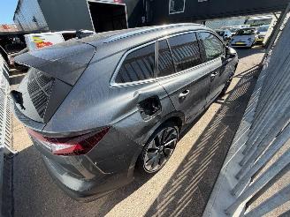 Skoda Enyaq 80 BUSINESS EDTION picture 8
