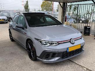 Volkswagen Golf GTI CLUBSPORT 301PK PANO HARMAN KARDON picture 3