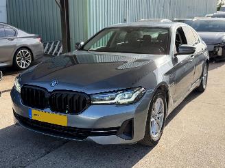 škoda osobní automobily BMW 5-serie 520e Business Edition Plus 1e eigenaar nap Leder Matrix led 2022/1