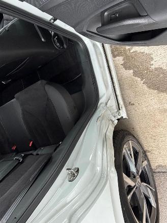 Skoda Enyaq 60 SPORTLINE PANO CRYSTAL LIGHTING NAP picture 24