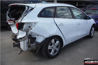 Kia Ceed / CEE'D 1.6 CRDI EASY picture 4