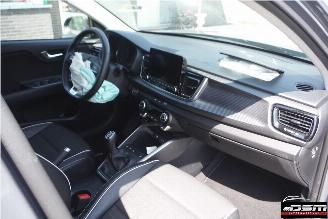 Kia Rio 1.0 T MHEV GT LINE 5D picture 3