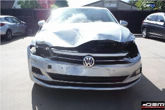 Volkswagen Polo VI 1.0 COMFORTLINE picture 10