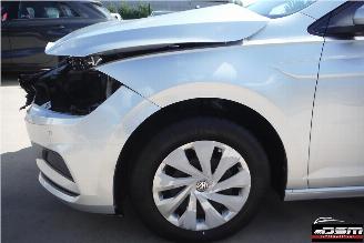Volkswagen Polo VI 1.0 COMFORTLINE picture 7