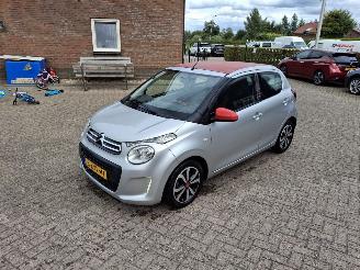 Vaurioauto  passenger cars Citroën C1 1.0  vti  airscape cabrio  navi airco 2014/11