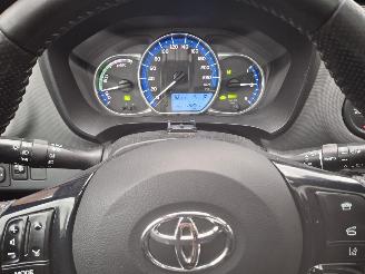Toyota Yaris 1.5 hybrid navi pano picture 11