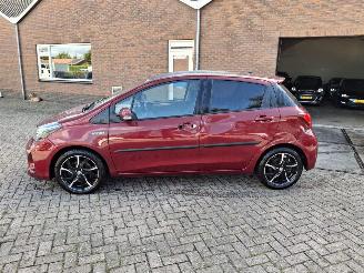 Coche accidentado Toyota Yaris 1.5 hybrid bi -tone navi pano 2016/12