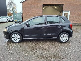 Volkswagen Polo 1.2 tsi   90pk  5drs airco picture 4