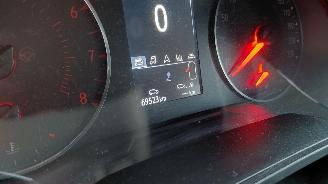 Renault Clio 1.0i zen  navi clima  91pk picture 2