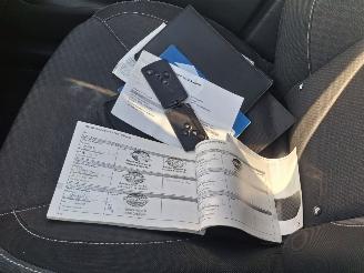 Renault Clio 1.2i gt line  automaat  88kw  pano navi picture 11