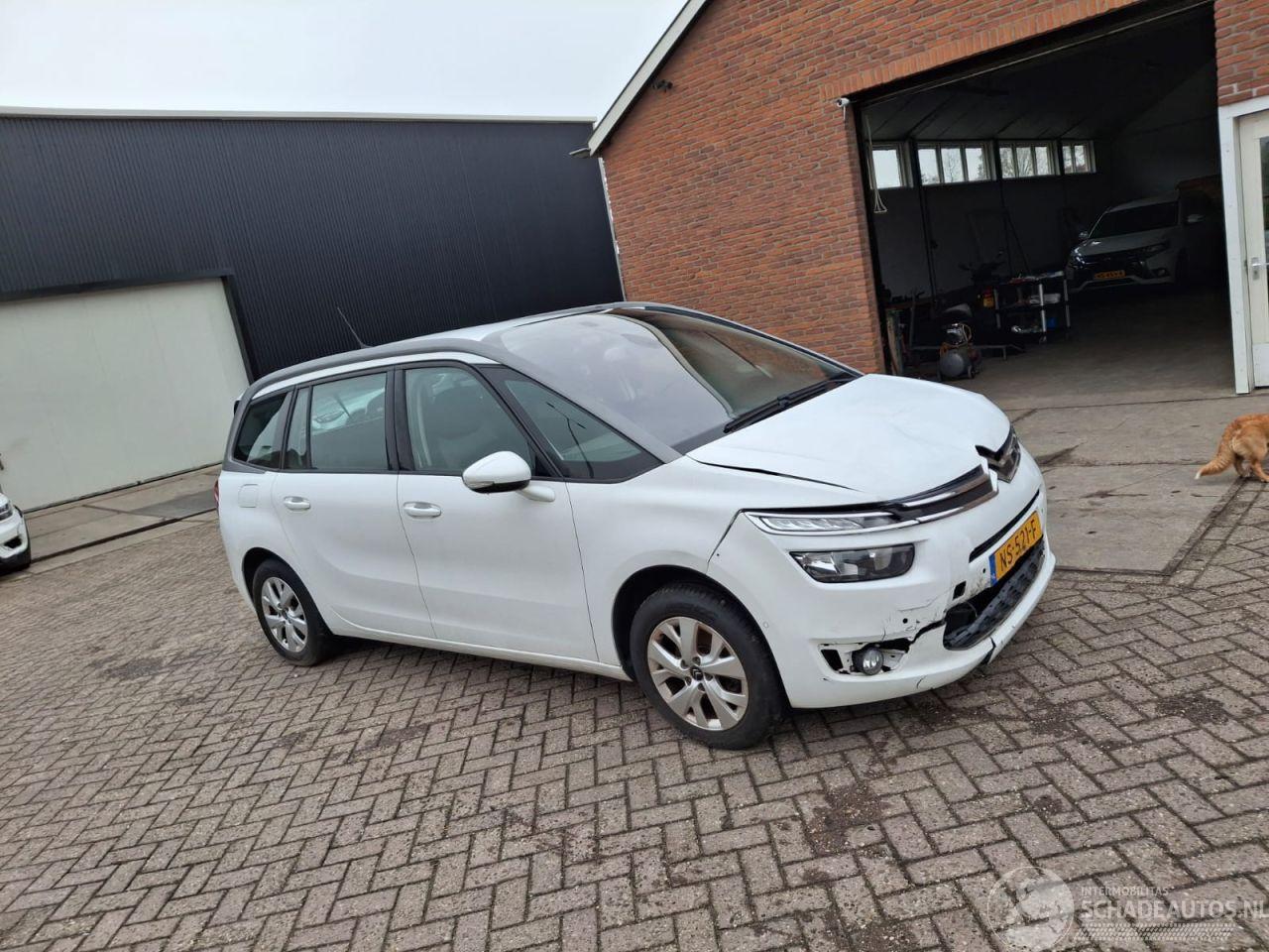 Citroën Grand C4 Picasso 1.2  96kw  clima navi