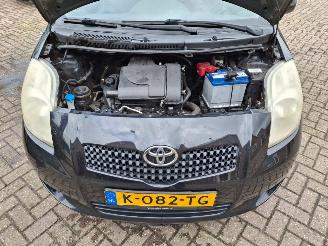 Toyota Yaris 1.0 vti   airco  69pk picture 10