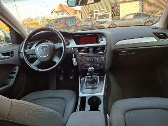 Audi A4 2.0i 180pk   clima picture 6