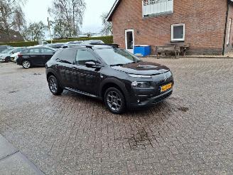 skadebil auto Citroën C4 cactus 1.2  naci clima lmv   shine uitvoering 2017/1