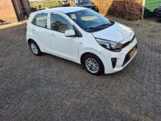 Unfallwagen Kia Picanto 1.0 dpi  dynamic line   airco 2023/12