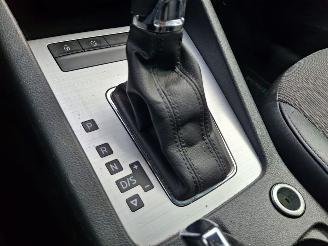 Skoda Octavia 1.6 tdi 116pk  automaat navi picture 6