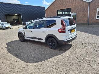 Dacia Jogger 1.6 Hybrid 140 Navi 7 Persoons picture 2