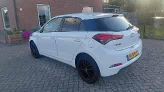 Hyundai I-20 1.2i 5drs airco   84pk picture 7