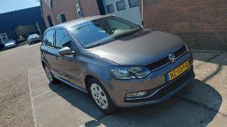 Schadeauto Volkswagen Polo 1.2 tsi 66kw  airco 5drs 2017/5